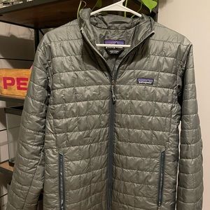 Patagonia puffer jacket green grey color